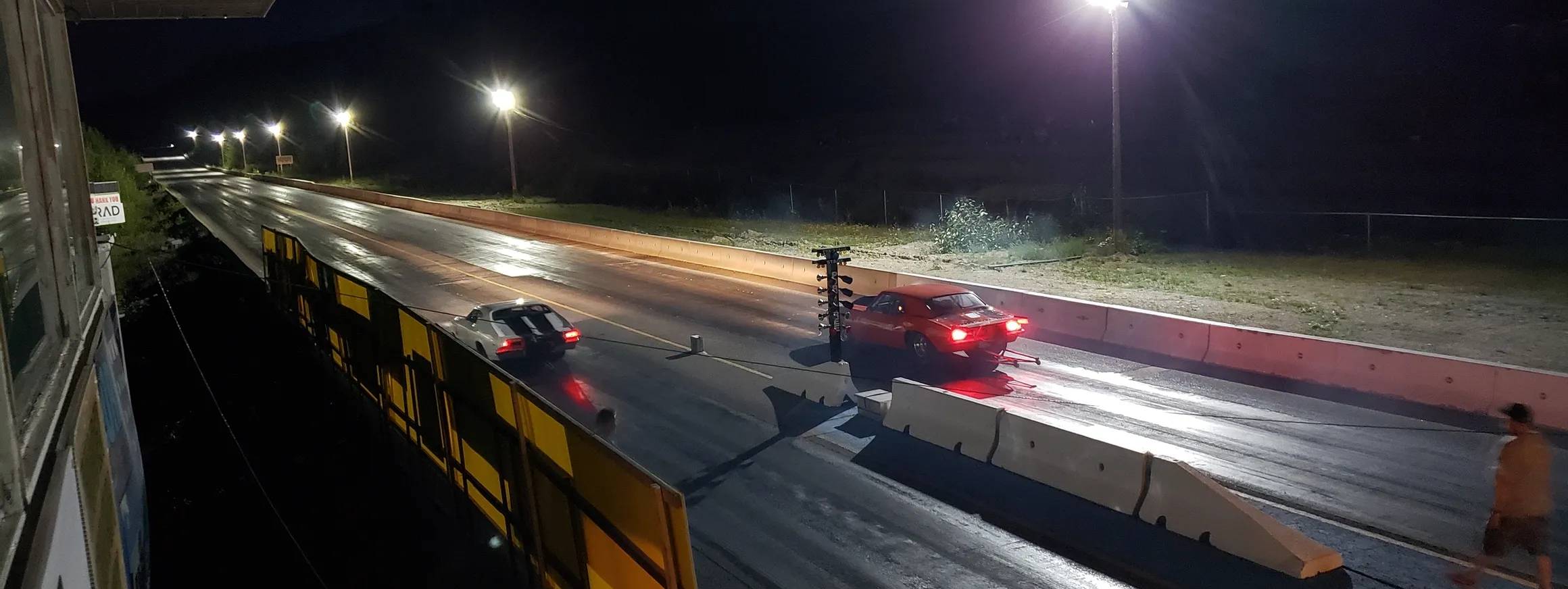 Thunder Mountain Raceway | Nighttime drag race on track